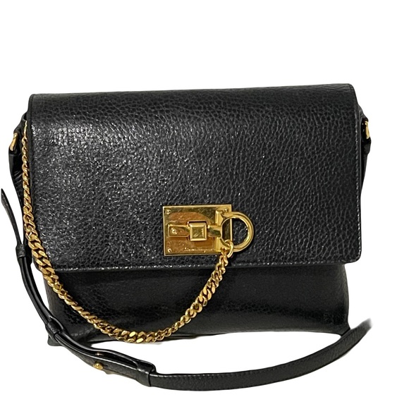 Salvatore Ferragamo pebbled black chain  link  leather handbag bag Purse Fall - Picture 2 of 15